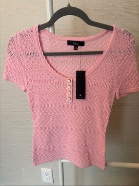 NWT Lulu's Light Pink Eyelet Knit Short Sleeve Scoop Neck Top